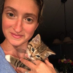 Meet your Posher, Marissa